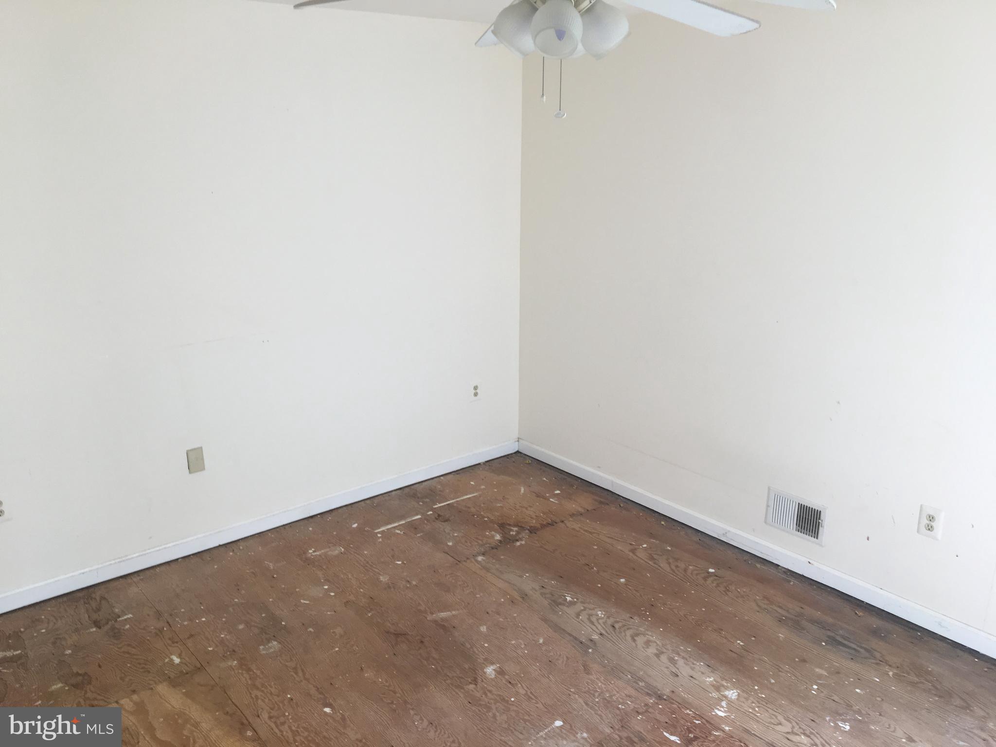 11701 Butlers Branch Road Clinton, MD 20735 - Photo 5 of 10 Gallery Image 5
