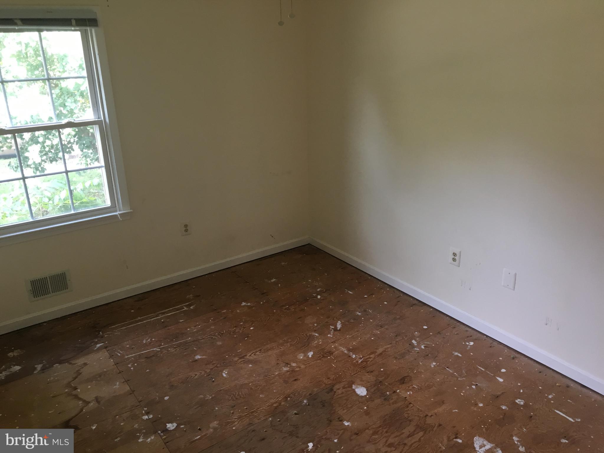 11701 Butlers Branch Road Clinton, MD 20735 - Photo 6 of 10 Gallery Image 6