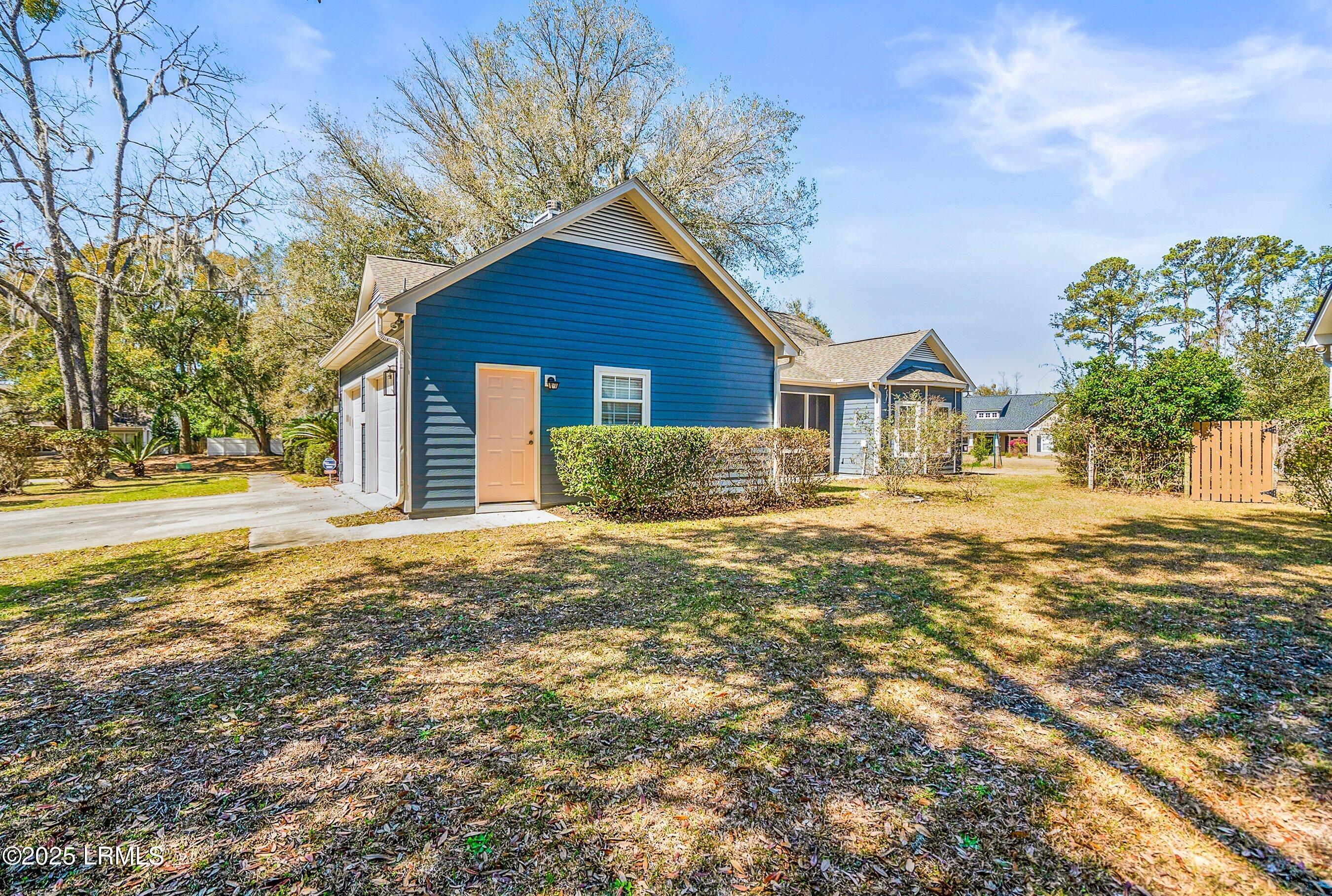 1046 Otter Circle Beaufort, SC 29902 - Photo 37 of 51 DSC06311-213.jpg-SMALL