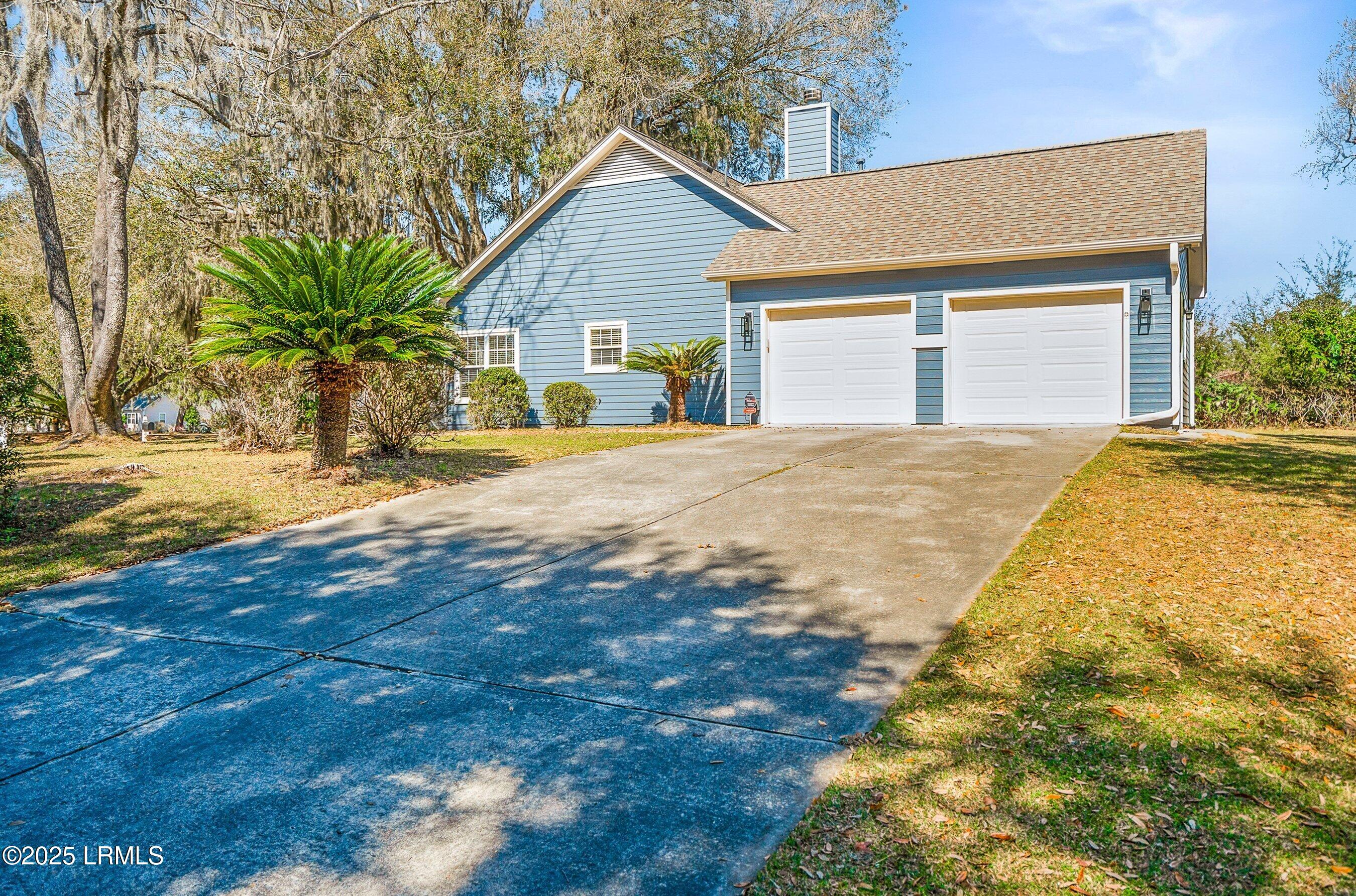 1046 Otter Circle Beaufort, SC 29902 - Photo 4 of 51 DSC06126-28.jpg-SMALL
