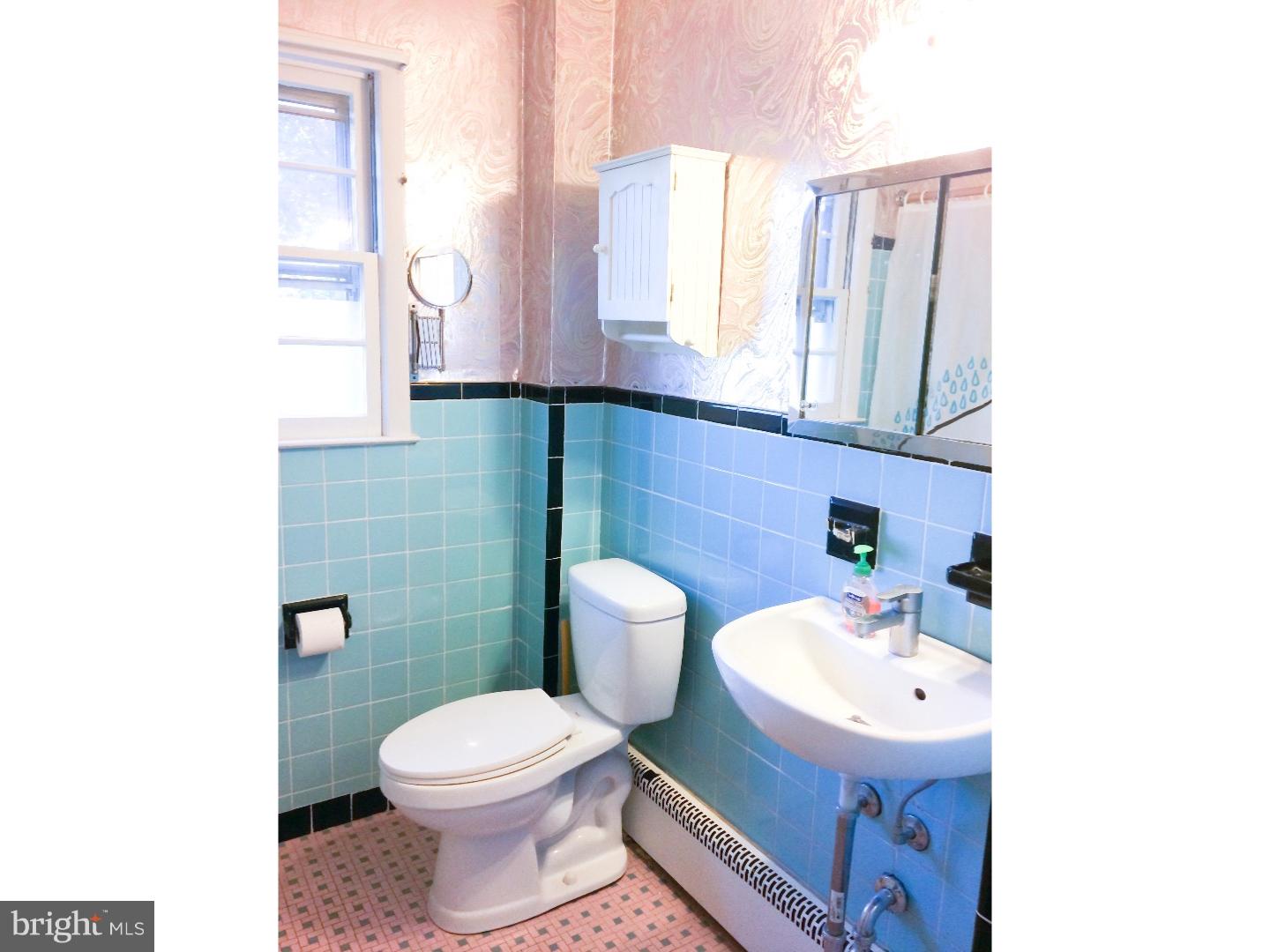 2 Kingsbridge Road Gibbsboro, NJ 08026 - Photo 17 of 25 Bathroom