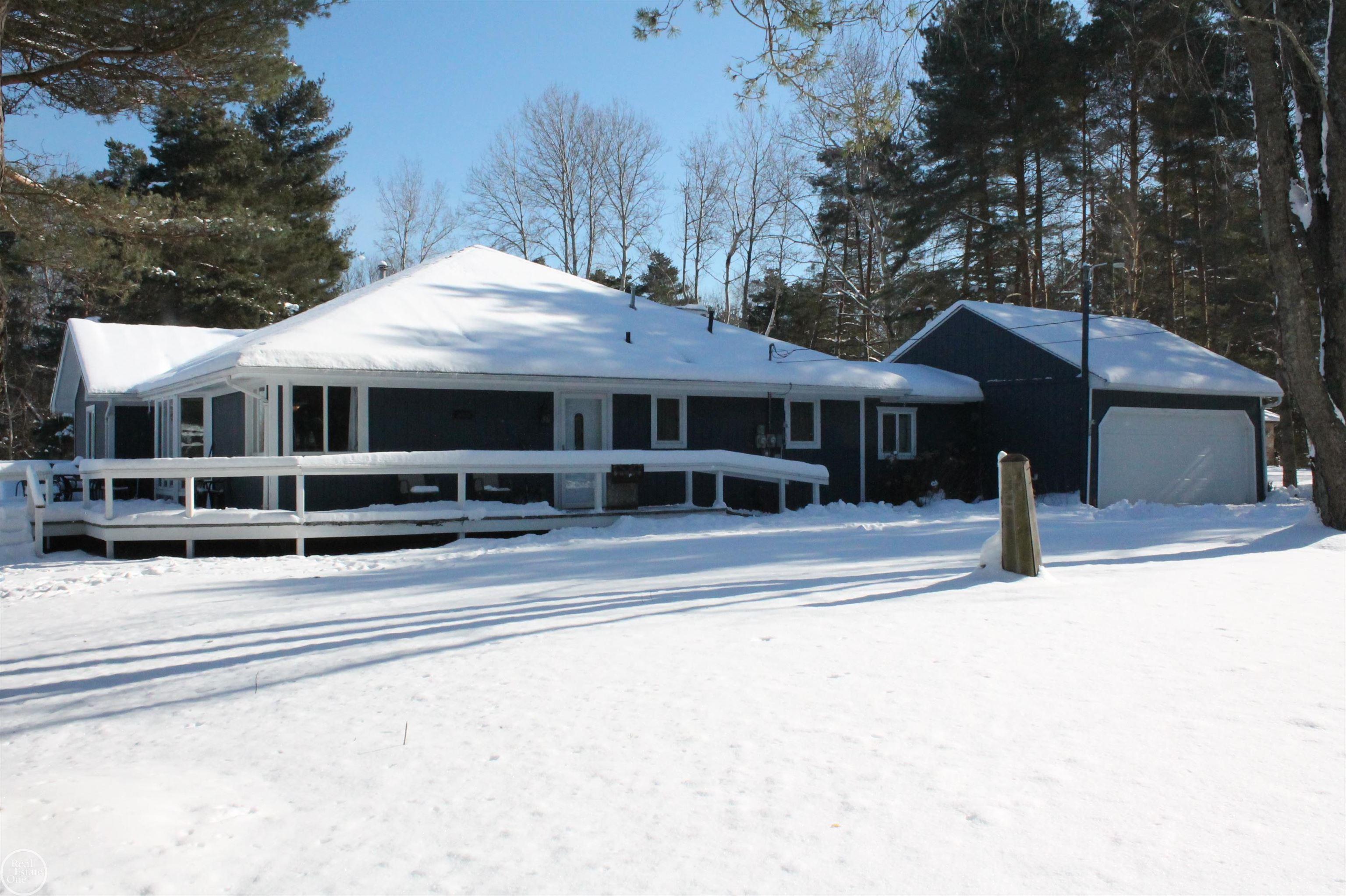 3233 Babcock Road Lexington, MI 48450 - Photo 1 of 51 50100780.JPG