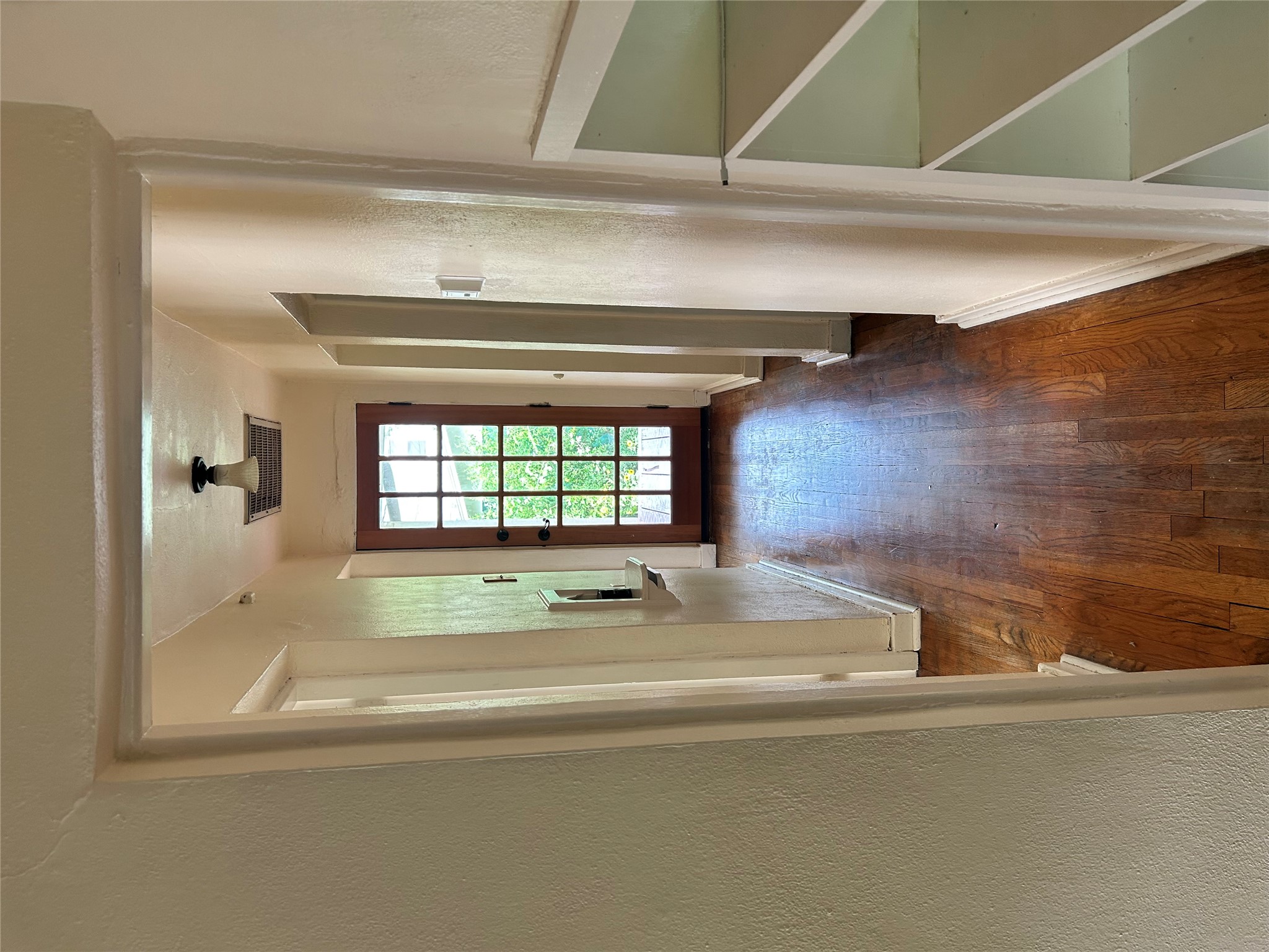 1413 Kirkwood Road, Unit B Austin, TX 78722 - Photo 7 of 15
