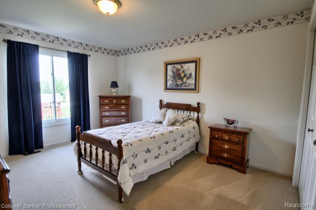 46462 Inverness Road Canton, MI 48188 - Photo 28 of 35