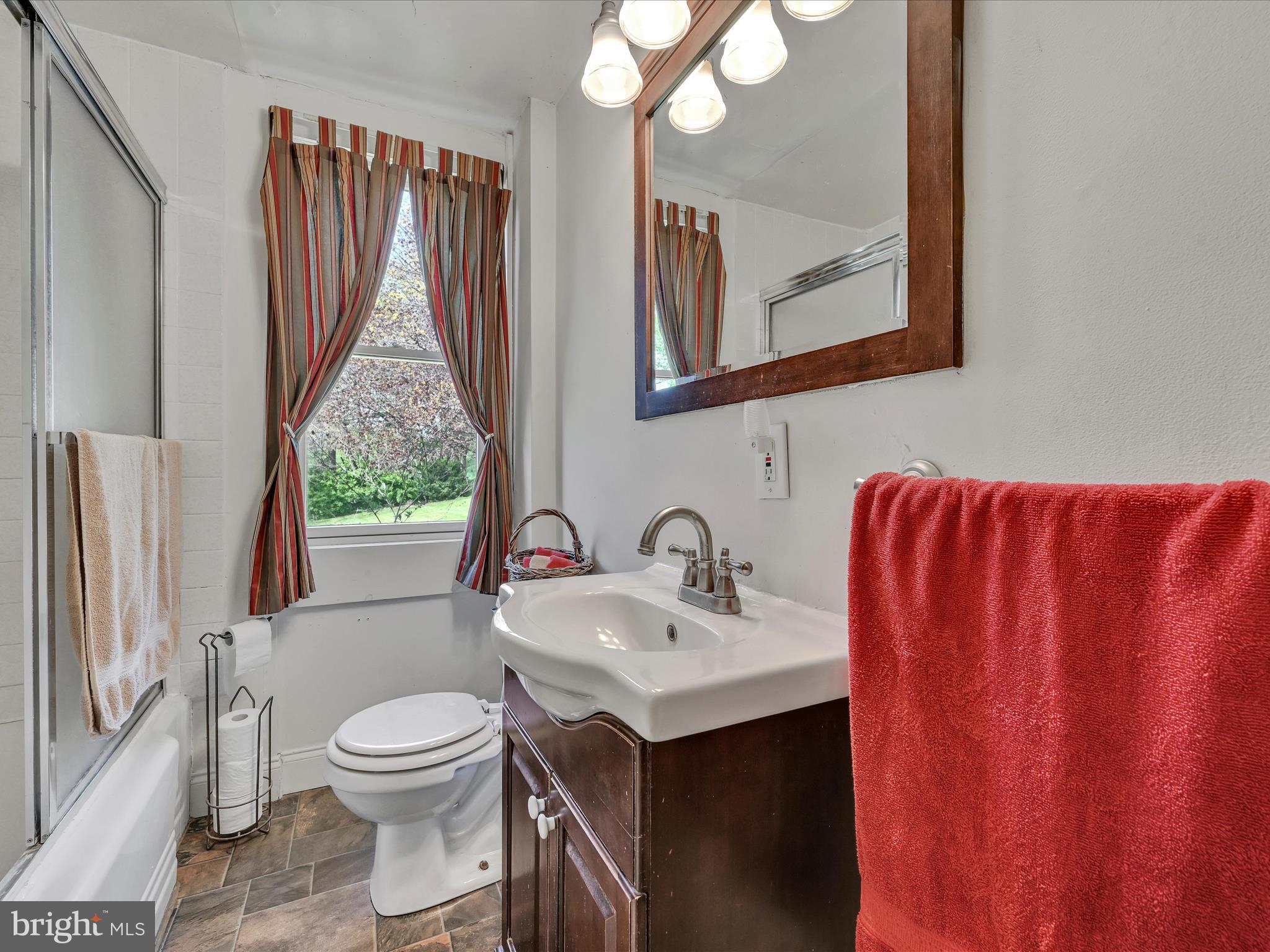 171 Bender Mill Road Lancaster, PA 17603 - Photo 19 of 73 Bath