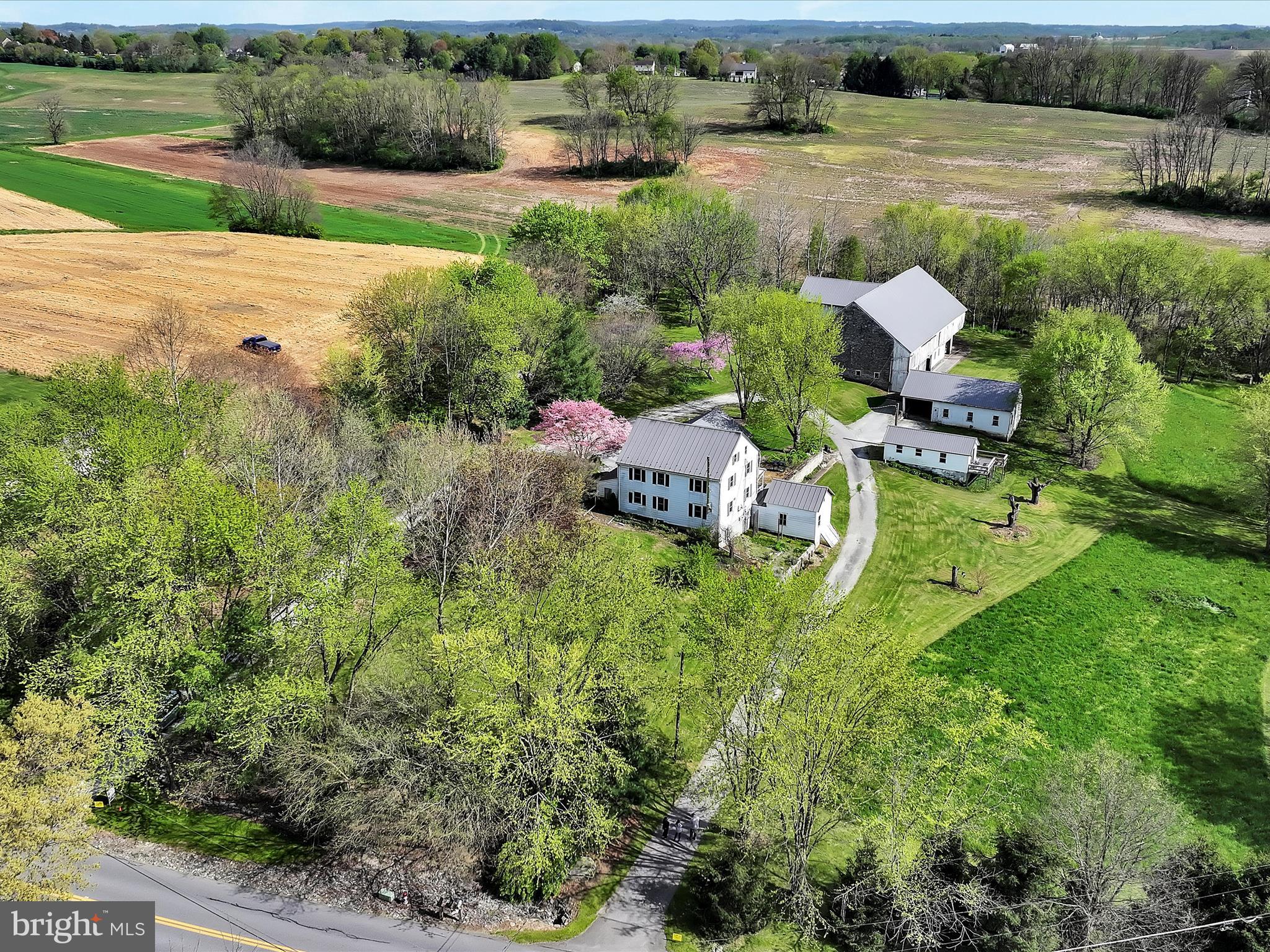 171 Bender Mill Road Lancaster, PA 17603 - Photo 4 of 73 Front Aerial