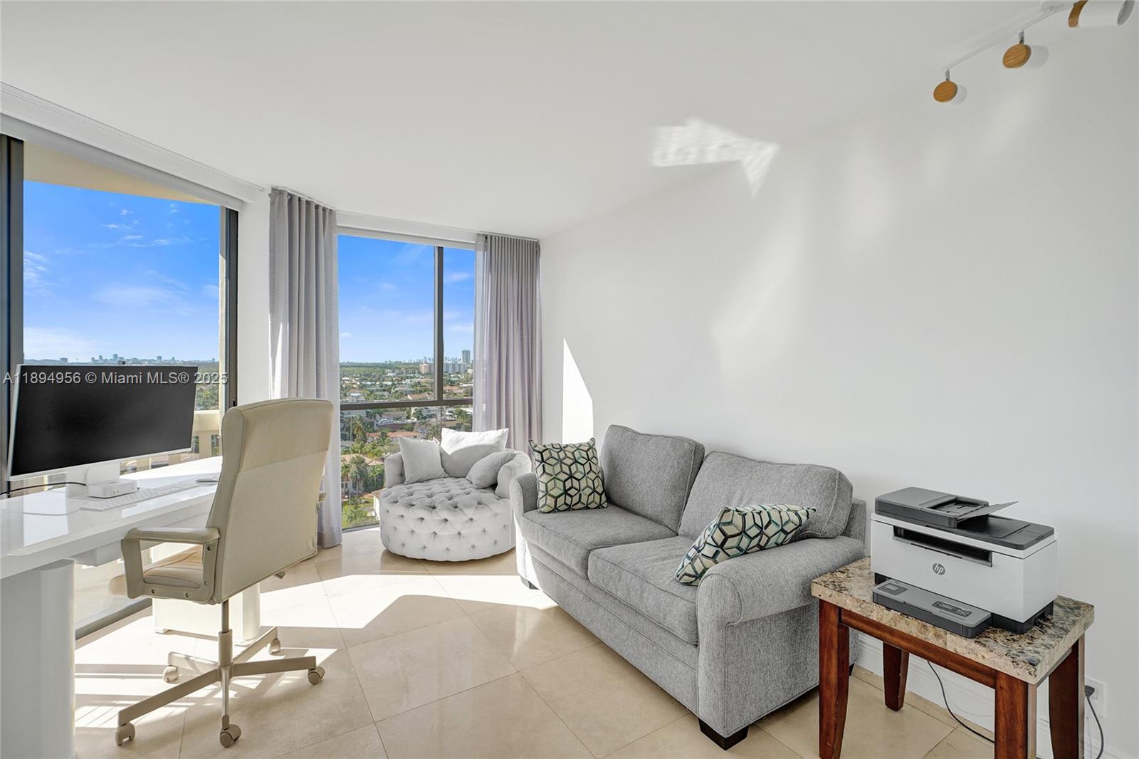 1000 East Island Boulevard, Unit 1403 Aventura, FL 33160 - Photo 32 of 99