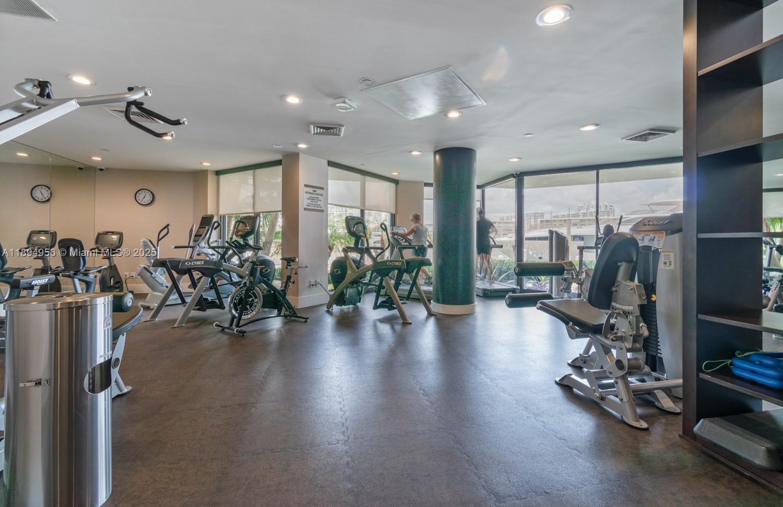 1000 East Island Boulevard, Unit 1403 Aventura, FL 33160 - Photo 78 of 99