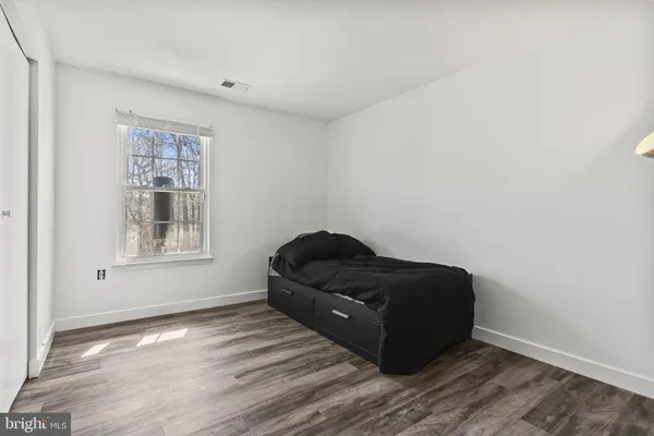$260,000 | 8730 Grasmere Court, Fort Washington, MD 20744
