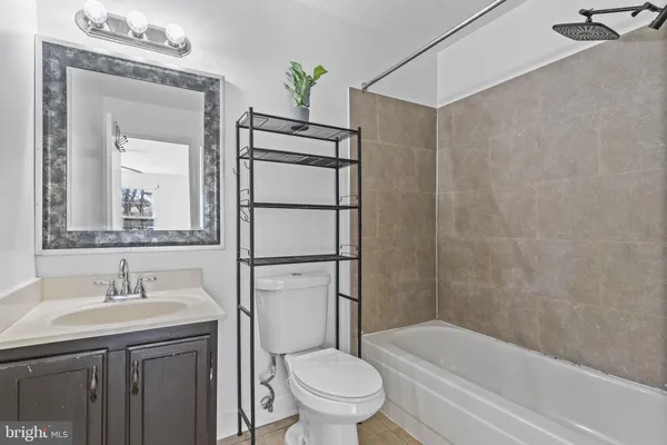 $260,000 | 8730 Grasmere Court, Fort Washington, MD 20744
