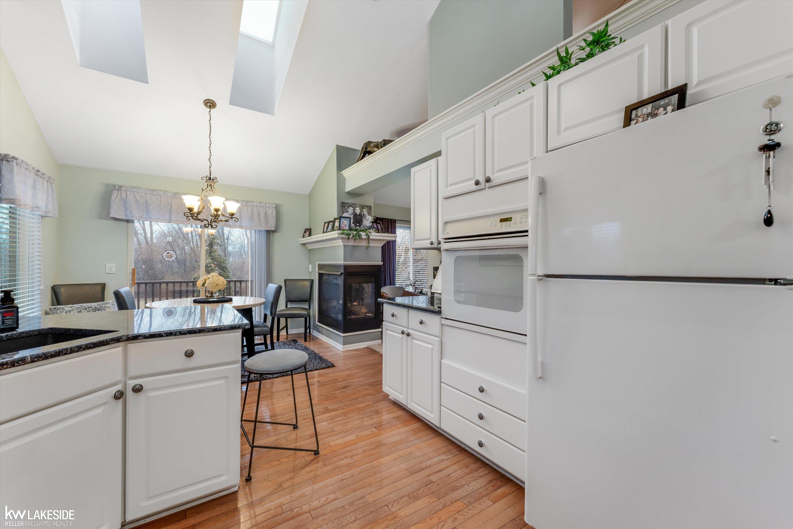 8160 Huntington Ridge Court Washington, MI 48094 - Photo 12 of 44