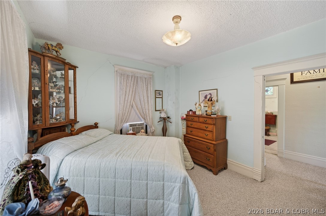 601 East Newton Street Eldon, MO 65026 - Photo 22 of 61 large bedroom upstairs