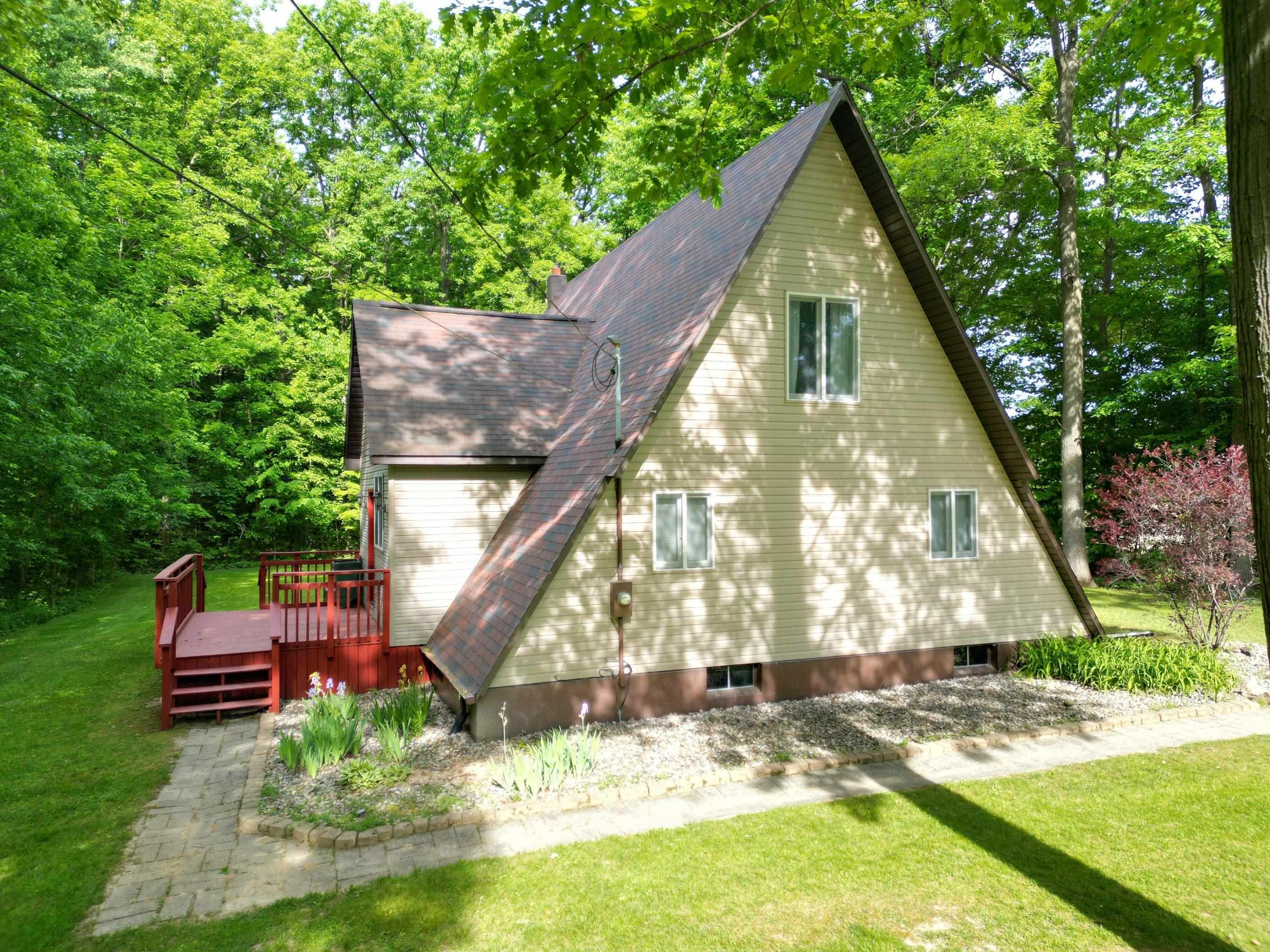 12261 North Webster Road Clio, MI 48420 - Photo 1 of 66