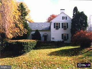262 Aquetong Road New Hope, PA 18938 - Photo 2 of 5 Gallery Image 2