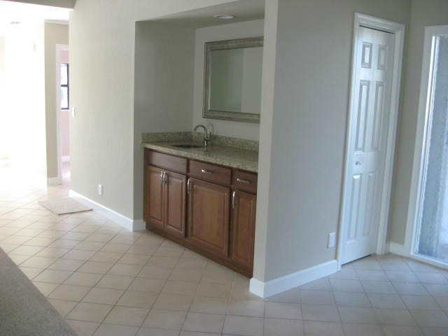 9005 Old Pine Road Boca Raton, FL 33428 - Photo 4 of 16 9005OldPineRdFinal 045