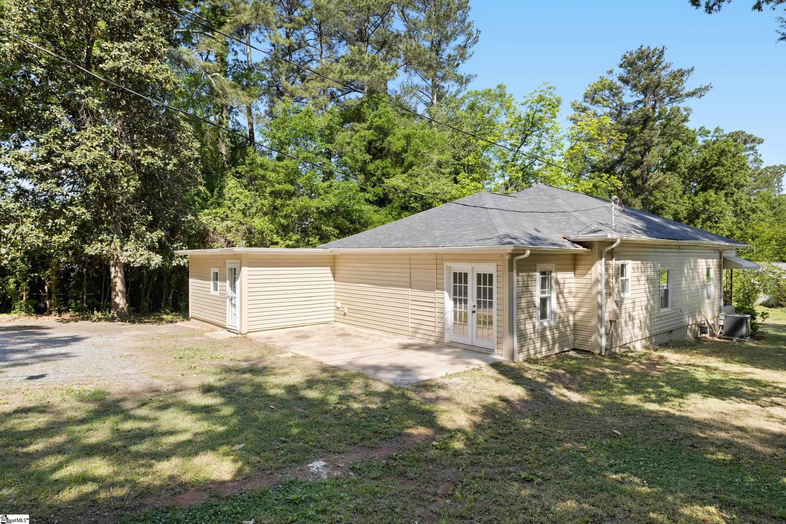 122 Sunset Drive Gaffney, SC 29340 - Photo 24 of 34