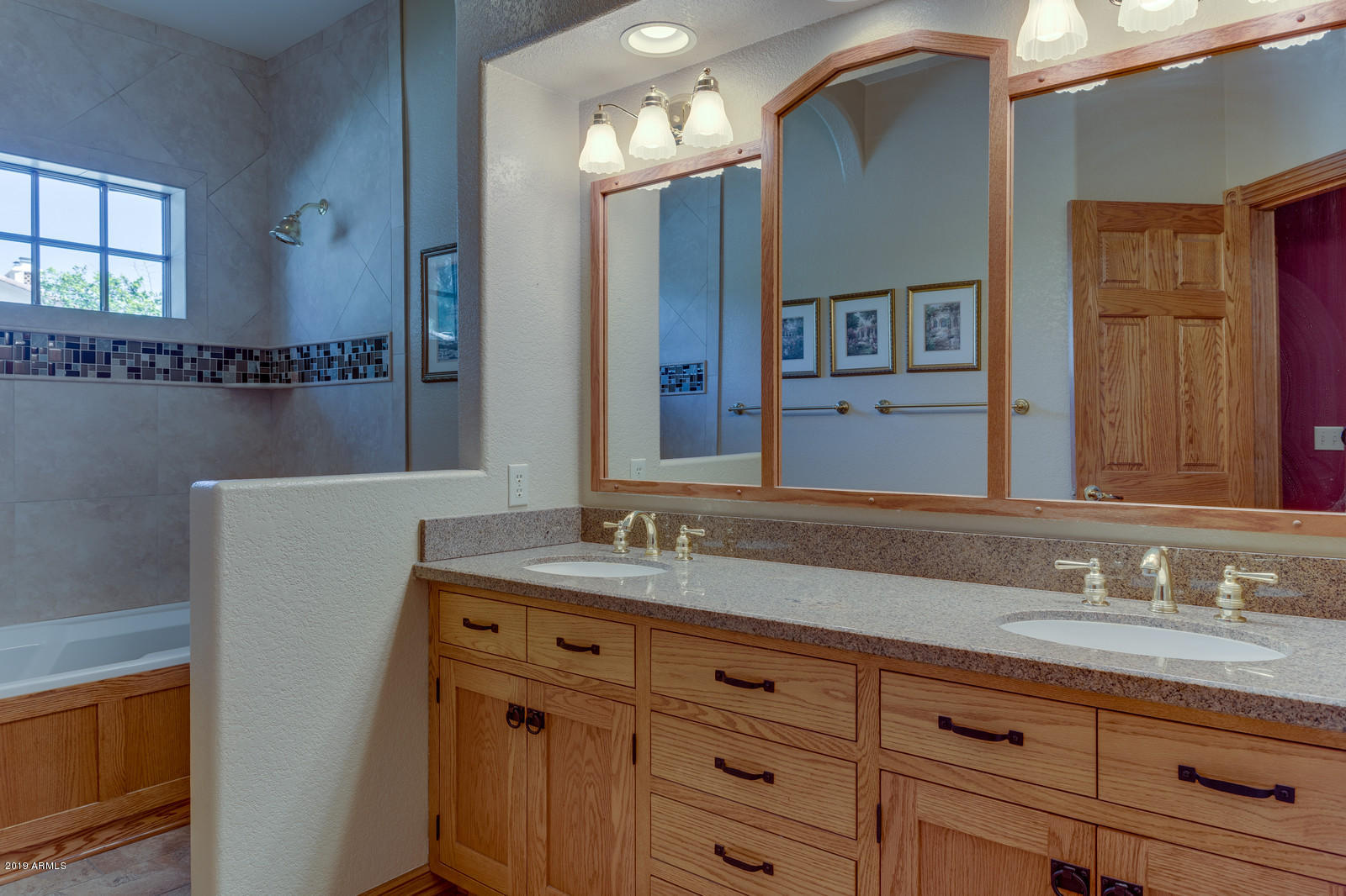 167 North Riata Street Gilbert, AZ 85234 - Photo 28 of 83 29_167_N_Riata_St29_mls