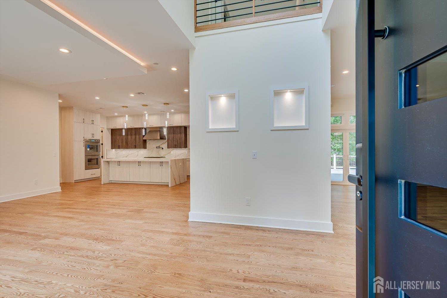 67 Falcon Road Livingston, NJ 07039 - Photo 13 of 95 Gallery Image 13