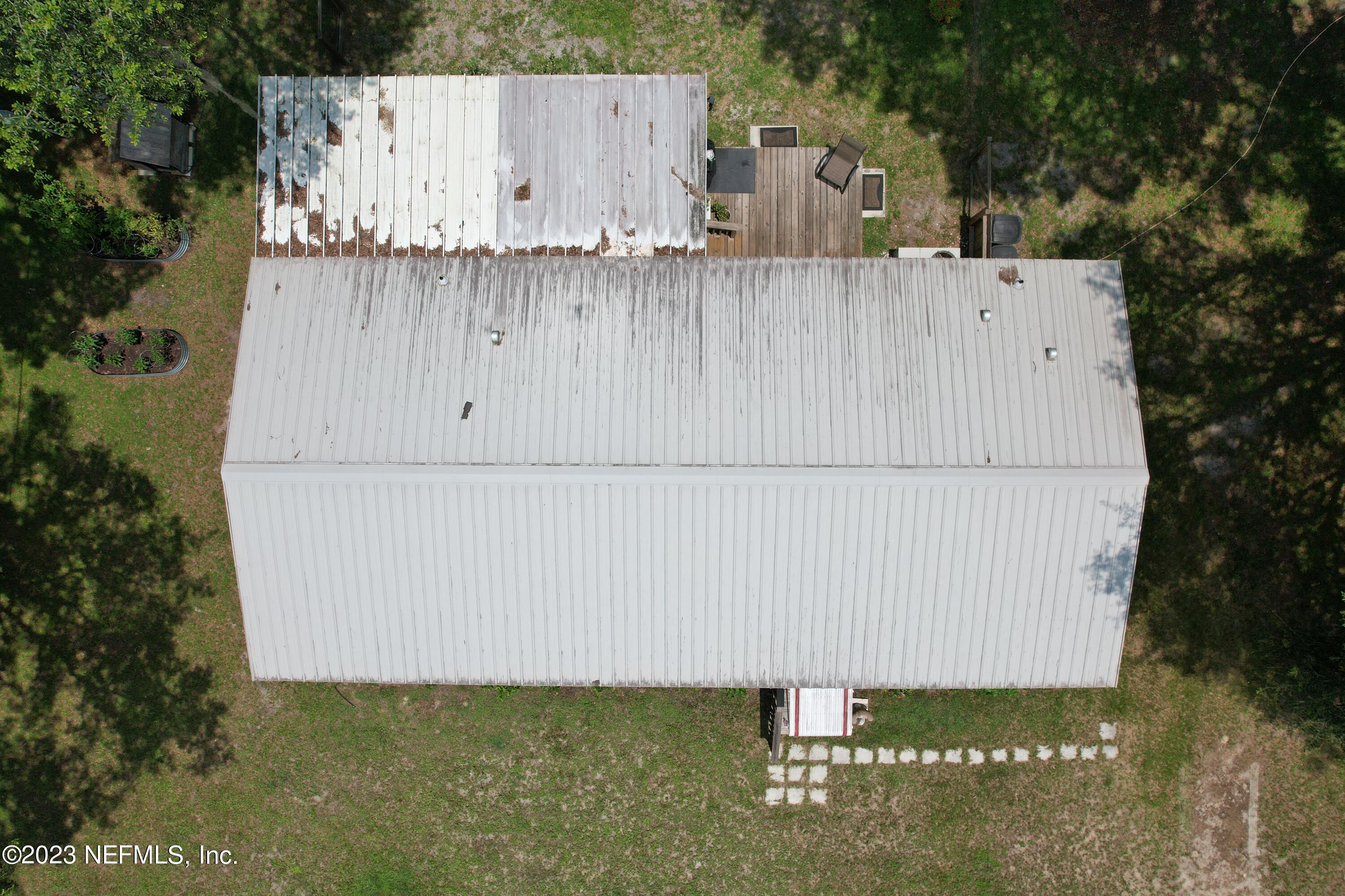 102 Compton Street Interlachen, FL 32148 - Photo 11 of 26 5