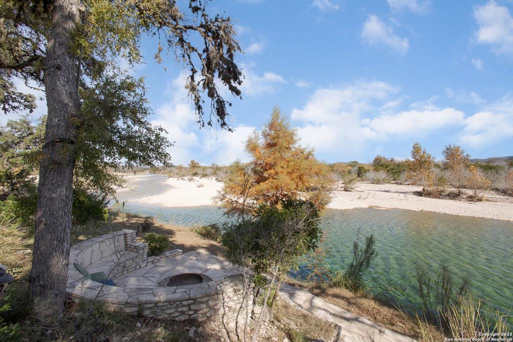 306 Sd 37871 Barksdale Tx