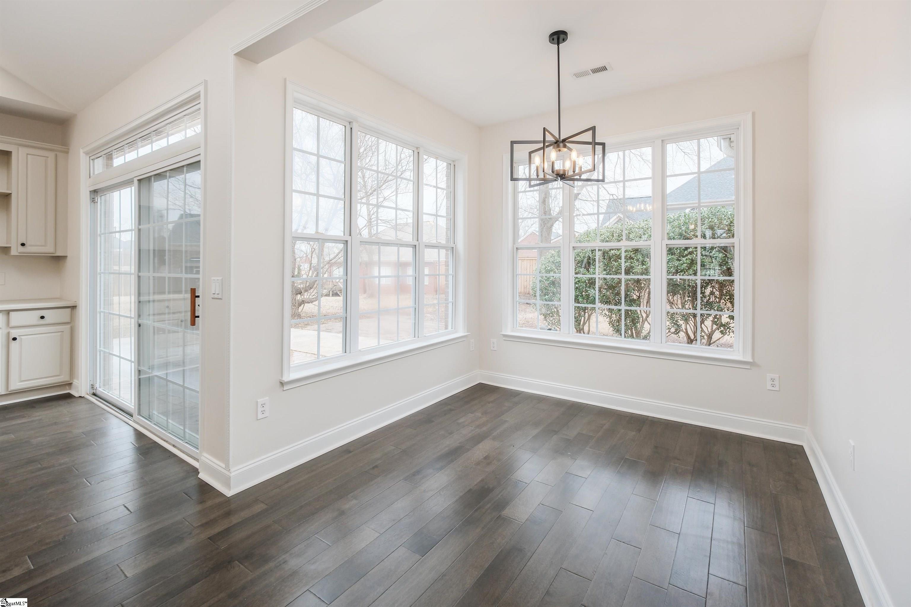 337 Rhapsody Lane Boiling Springs, SC 29316 - Photo 12 of 48