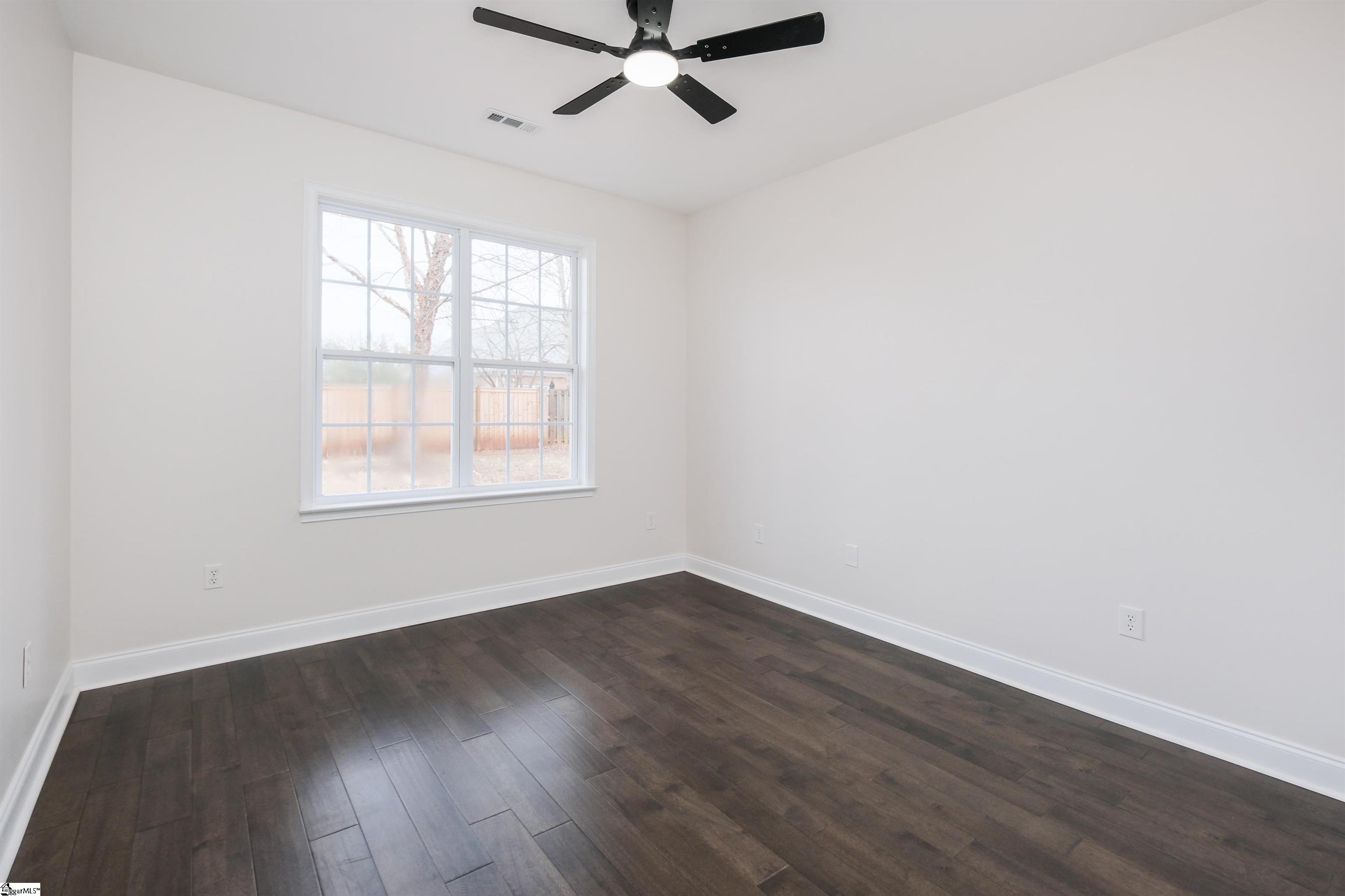 337 Rhapsody Lane Boiling Springs, SC 29316 - Photo 17 of 48