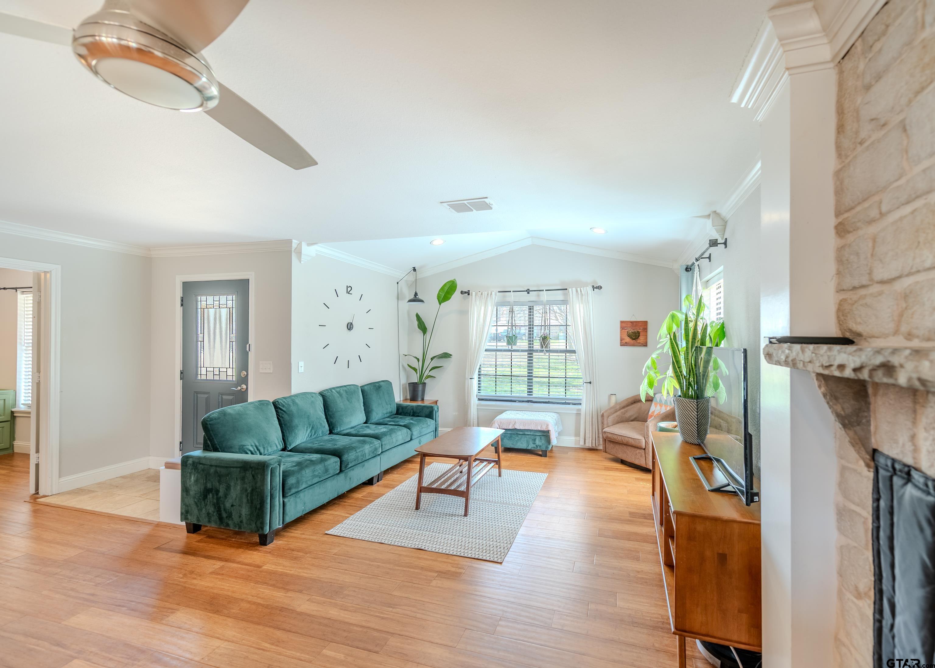 615 Rodeo Drive Mount Vernon, TX 75457 - Photo 6 of 26