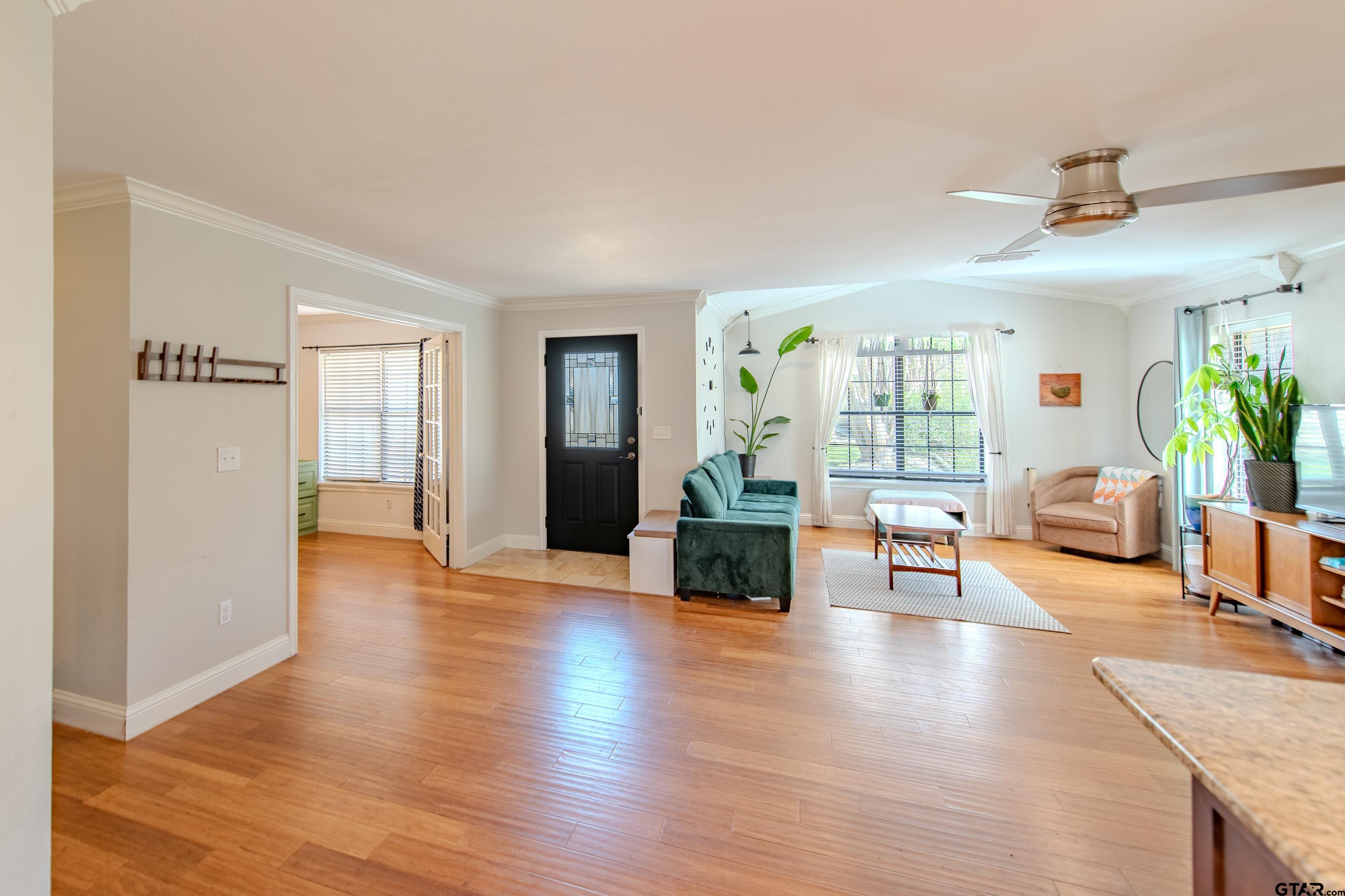 615 Rodeo Drive Mount Vernon, TX 75457 - Photo 7 of 26