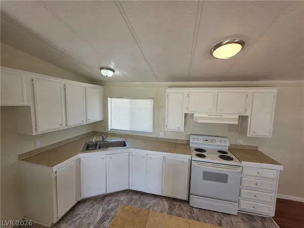$785 | 3590 Borax Avenue, Jean, NV 89019