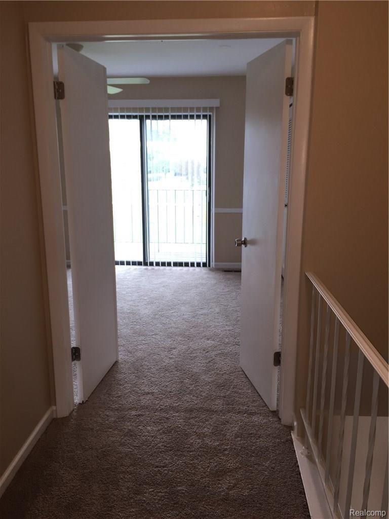 16405 Rudgate Street Southgate, MI 48195 - Photo 14 of 33 IMG_4549.JPG