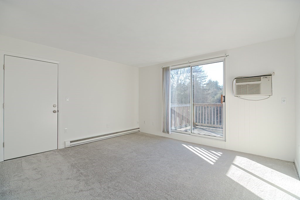 52 Burnap Road, Unit 5 Holliston, MA 01746 - Photo 10 of 28 Gallery Image 10