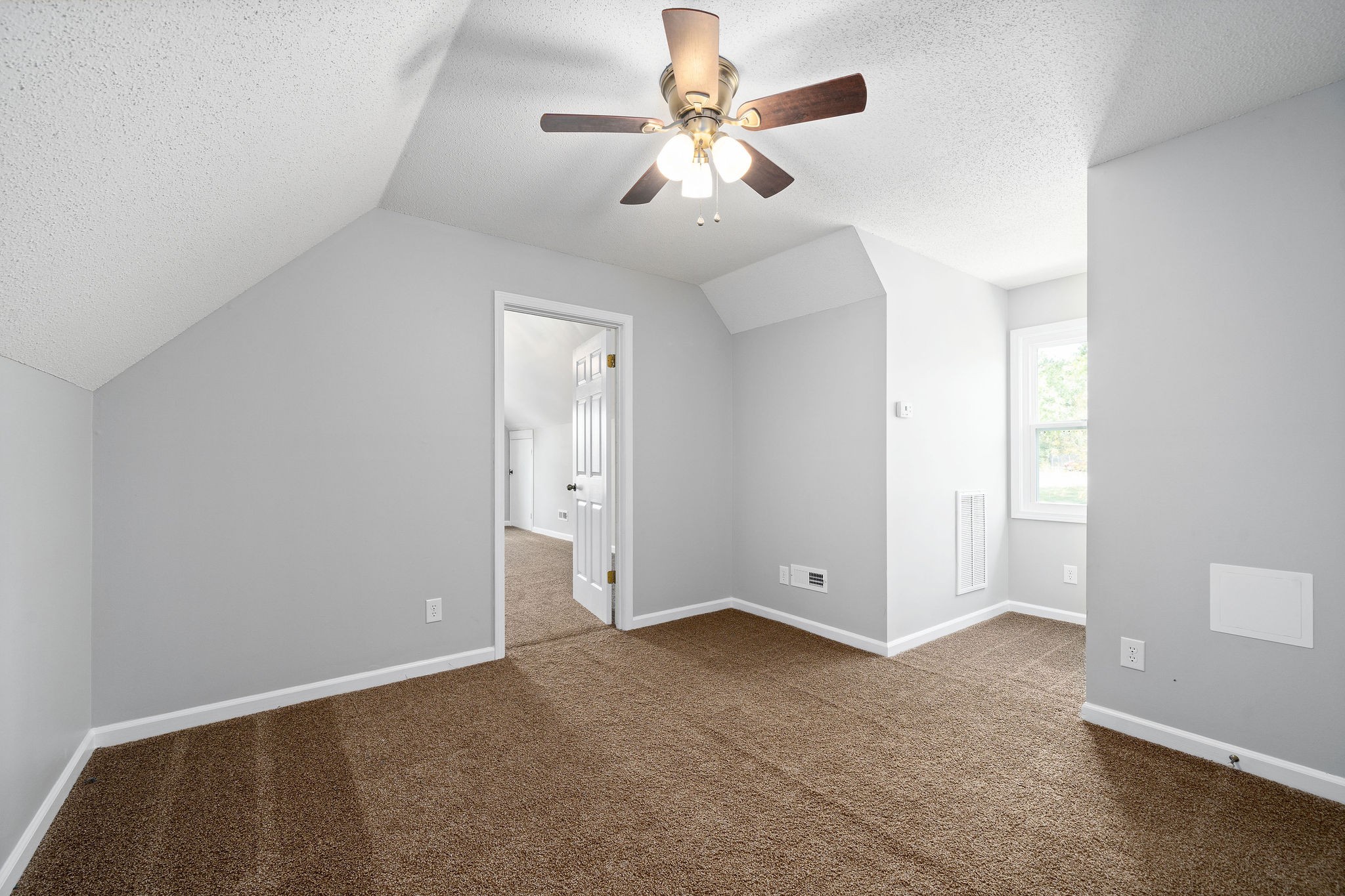 487 Port Royal Road Clarksville, TN 37040 - Photo 19 of 23 Gallery Image 19