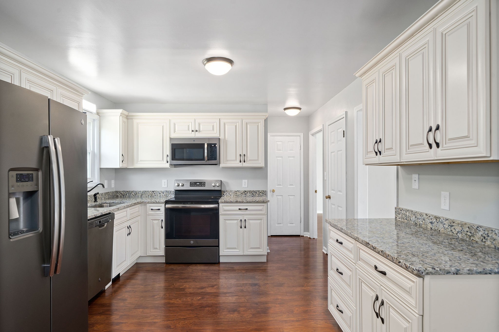 487 Port Royal Road Clarksville, TN 37040 - Photo 7 of 23 Gallery Image 7