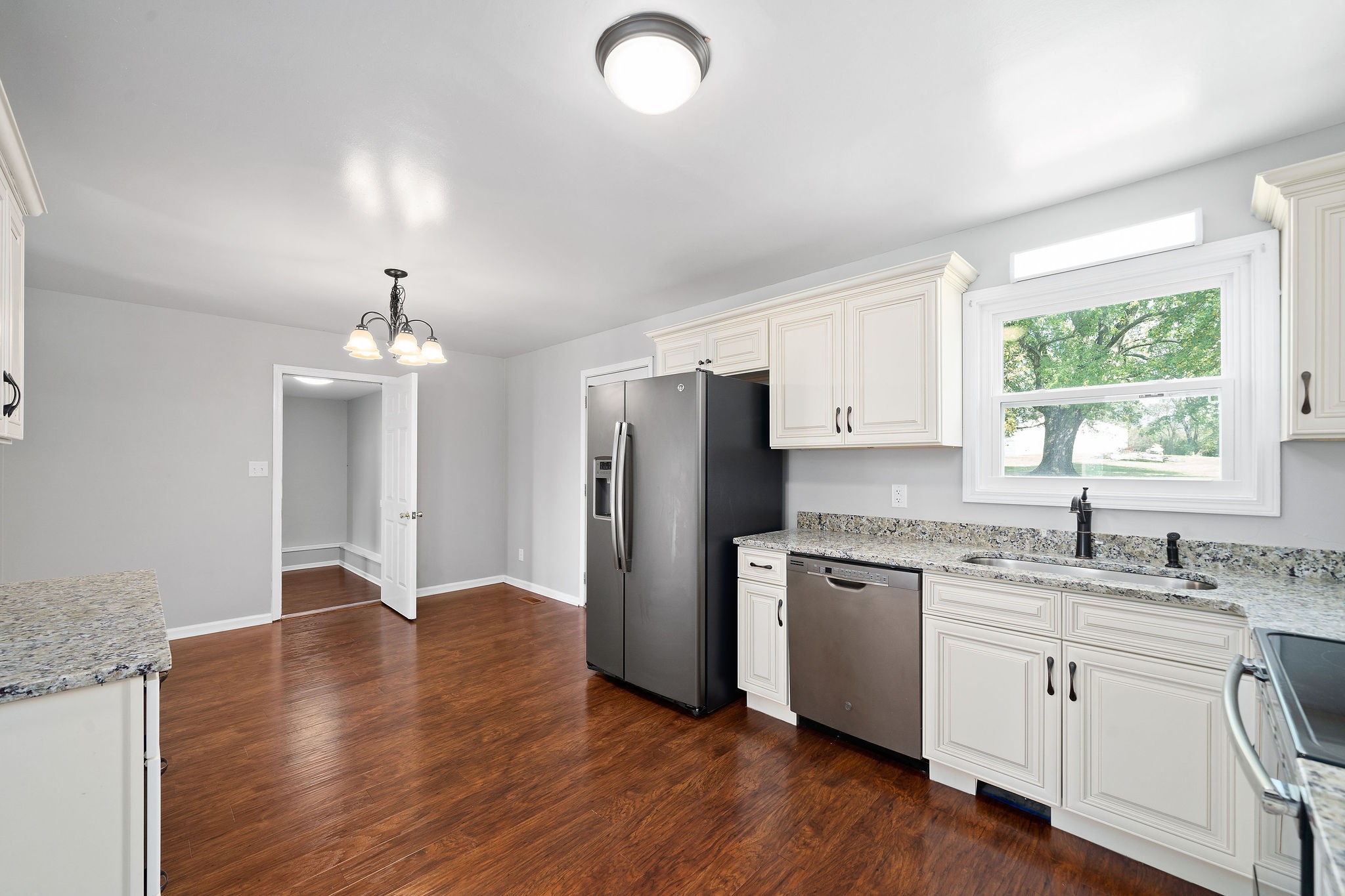 487 Port Royal Road Clarksville, TN 37040 - Photo 8 of 23 Gallery Image 8