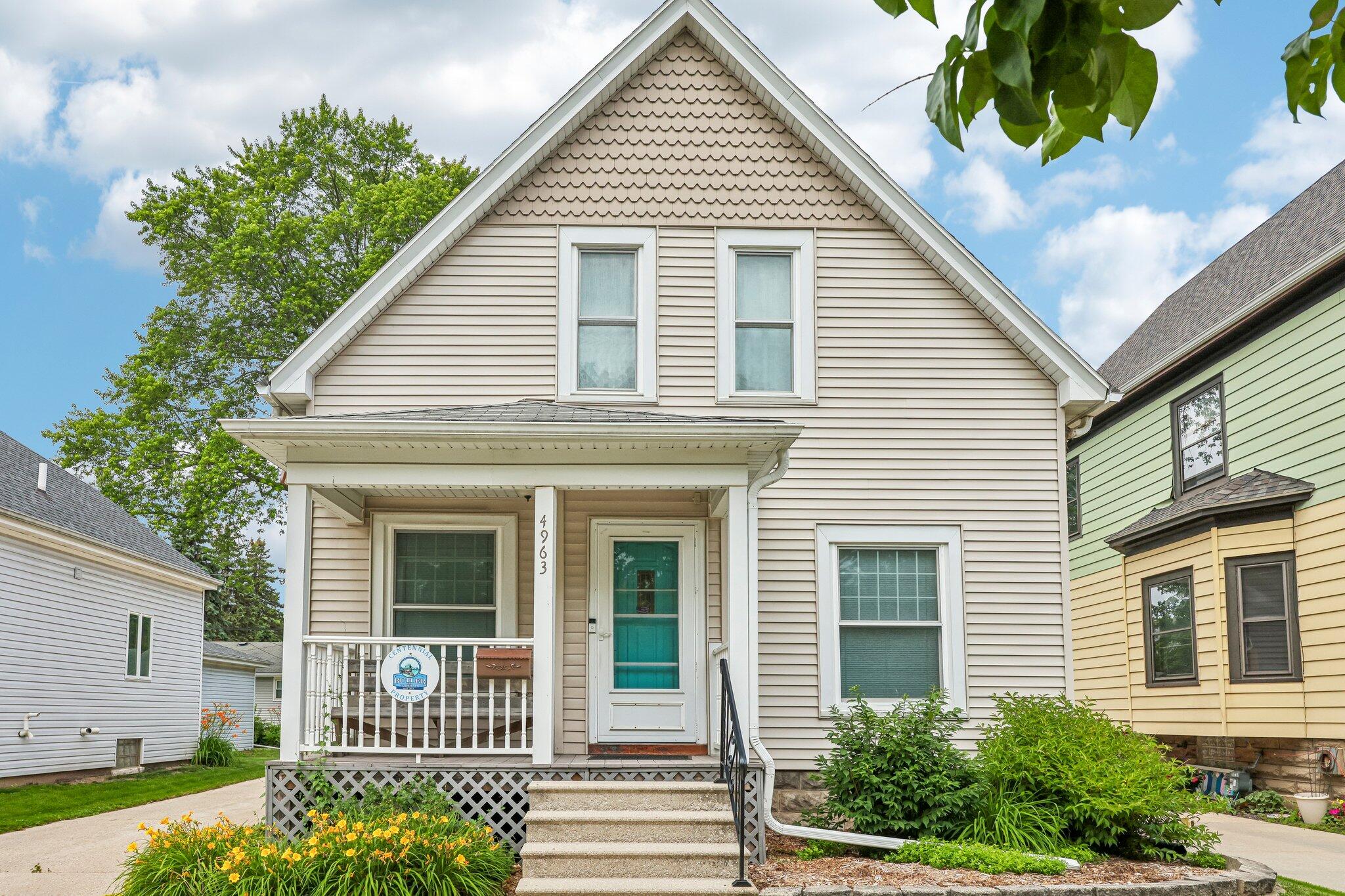 4963 North 127th Street Butler, WI 53007 - Photo 2 of 27 127th front close up
