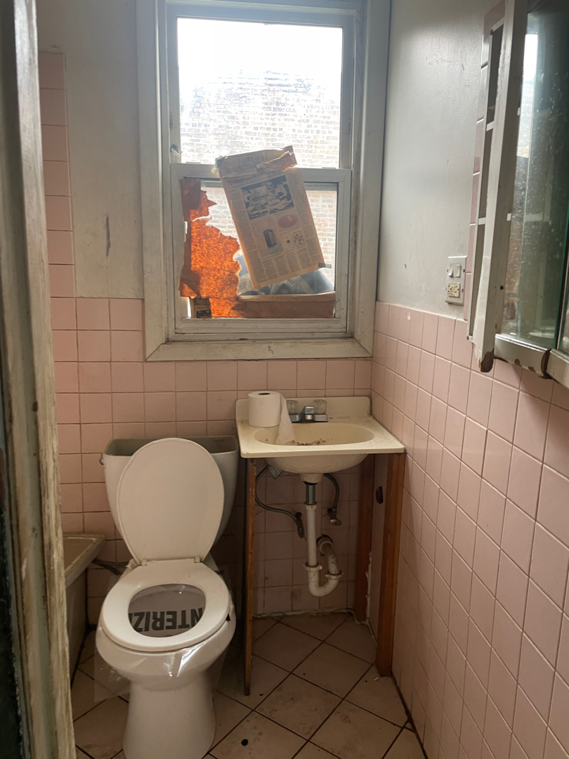 5803 South May Street Chicago, IL 60621 - Photo 7 of 11 Gallery Image 7