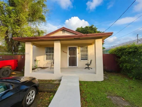 $2,550 | 8013 Northwest 10th Court, Miami, FL 33150