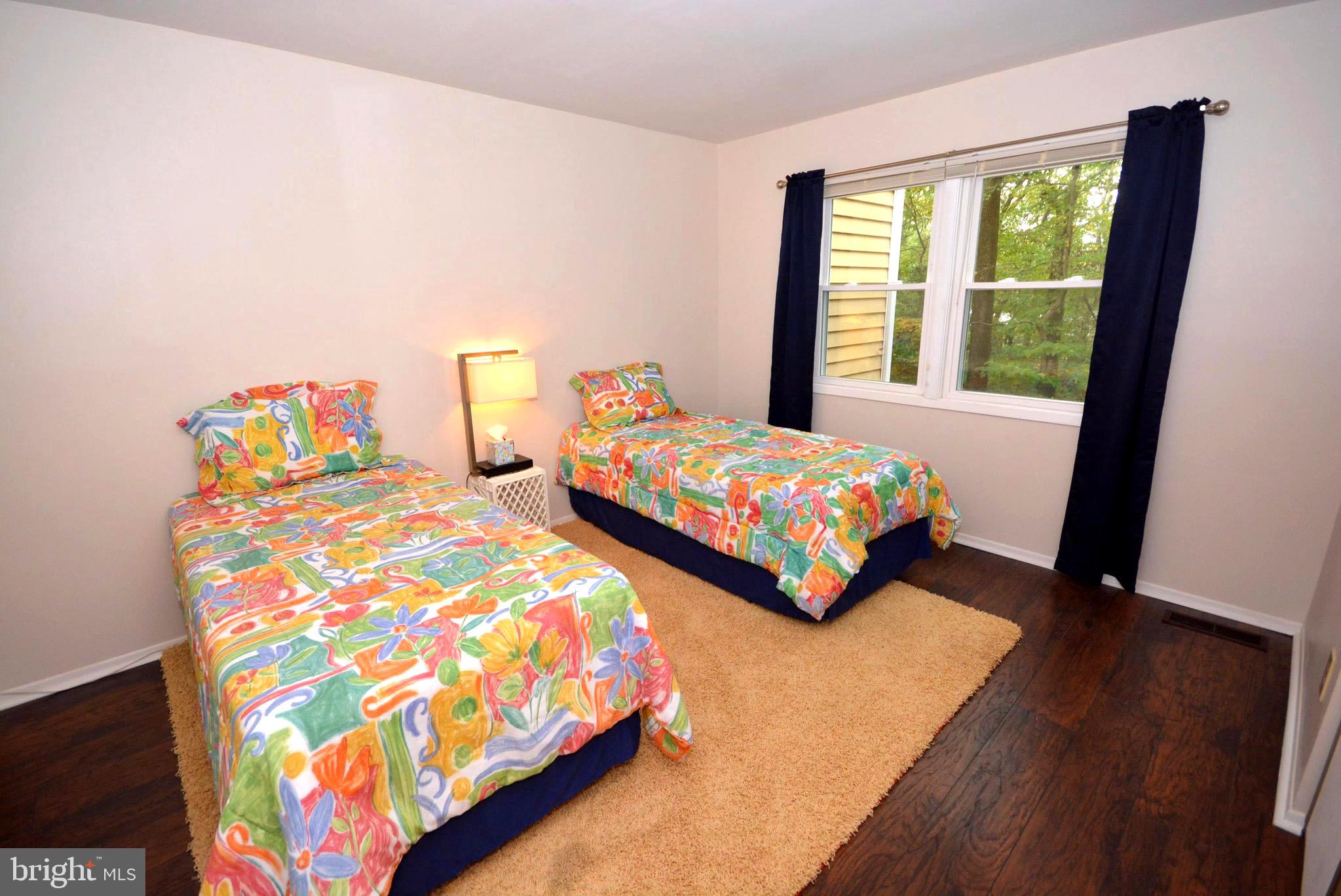 2568 Hidden Cove Road Annapolis, MD 21401 - Photo 23 of 53 Guest bedroom #1