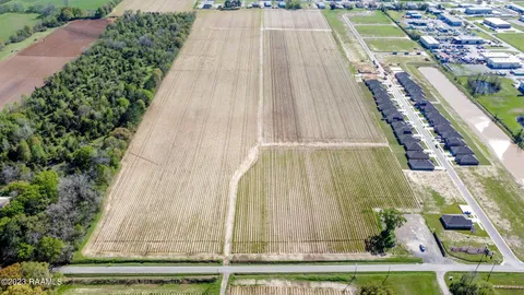 $2,540,000 | 400 Bayou Tortue Road, Broussard, LA 70518