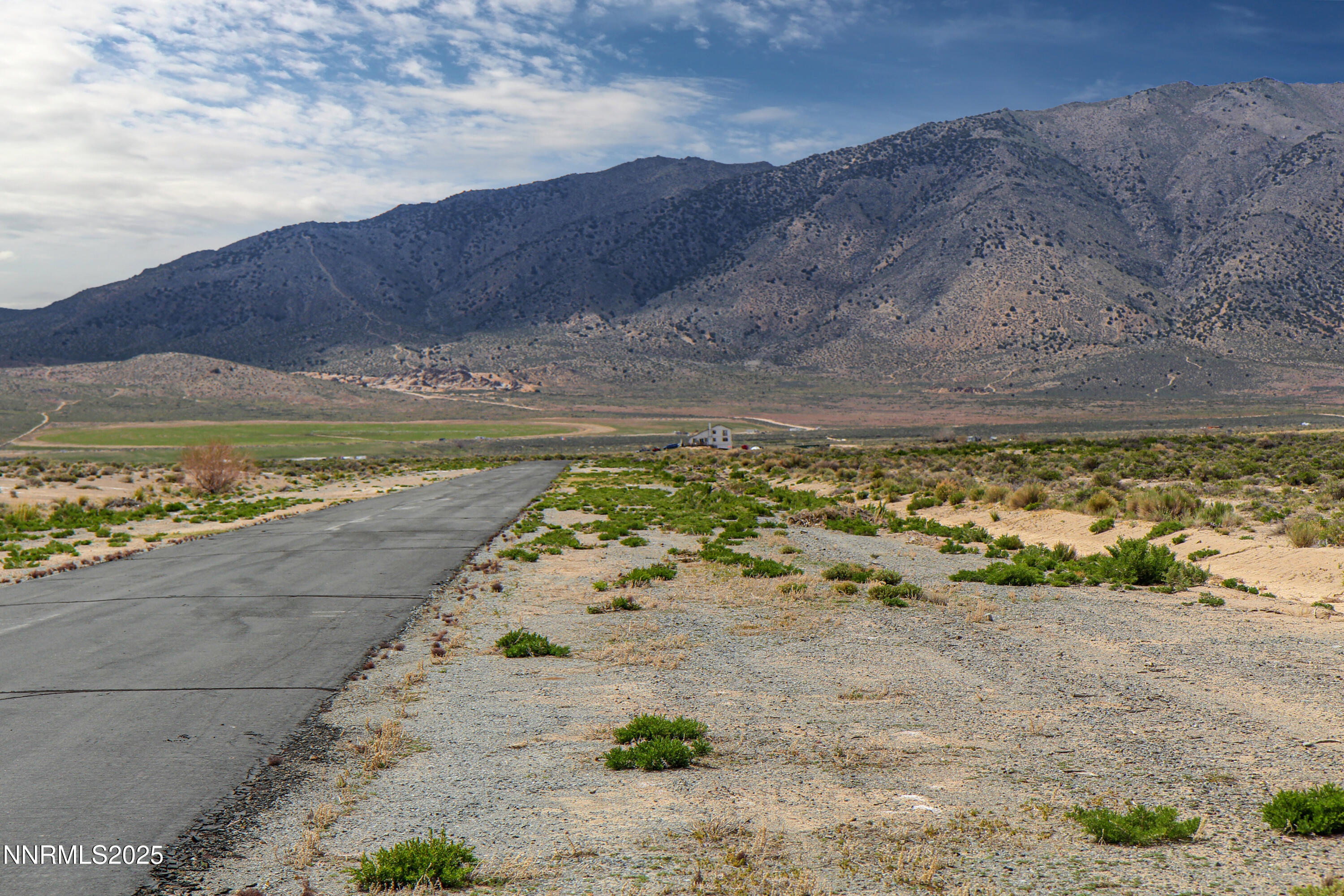 5550 Flying Eagle Drive Reno, NV 89510 - Photo 35 of 38 a view of an ocean beach and mountain