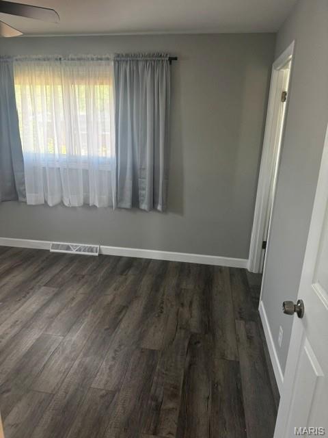 9619 Perch Drive St. Louis, MO 63136 - Photo 4 of 27