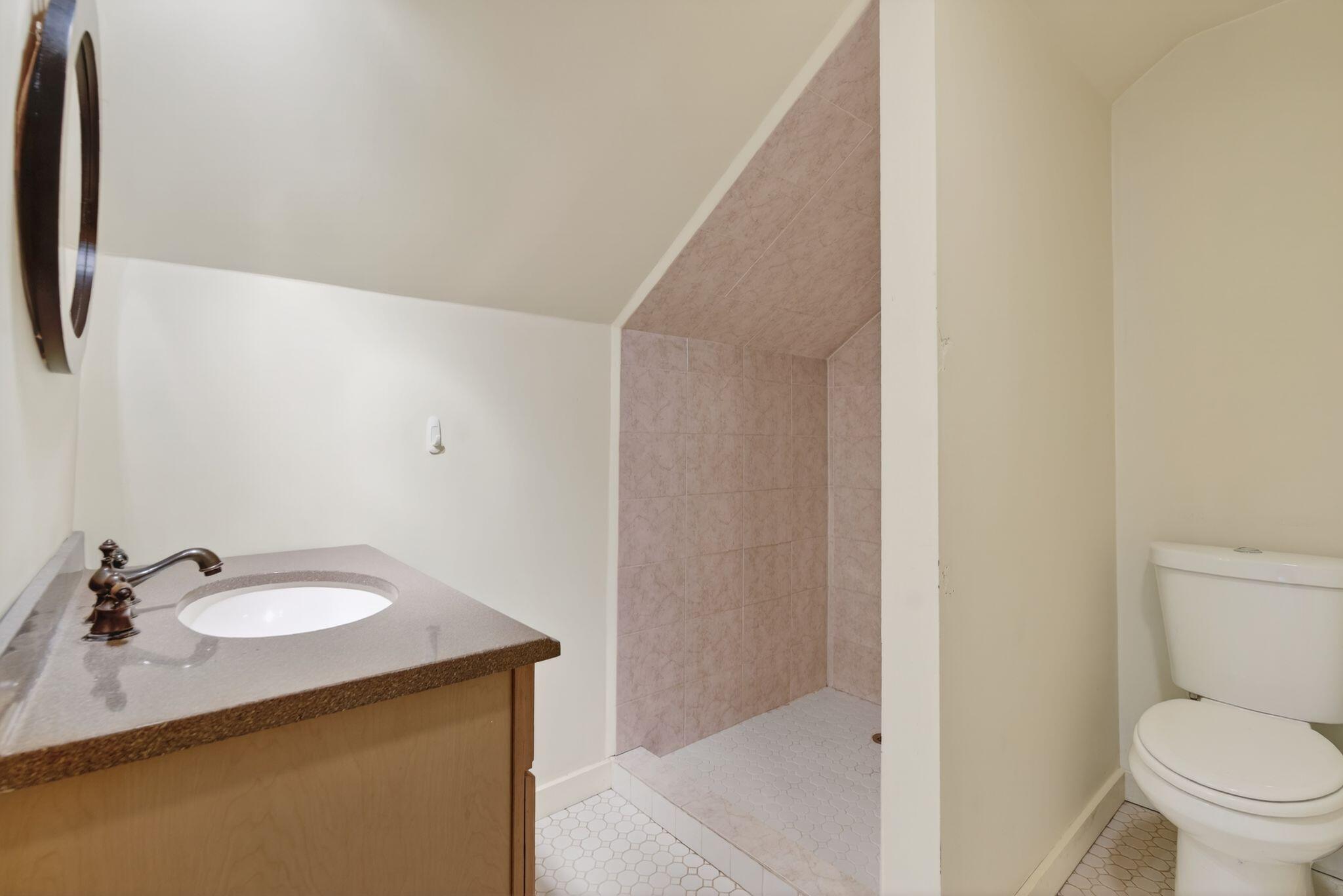 106 North Street Saco, ME 04072 - Photo 35 of 39 37_DSC04154