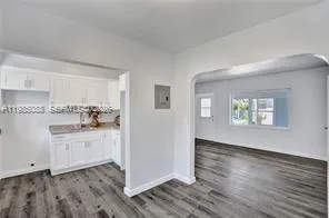 $2,150 | 1624 Northeast 109th Street, Unit N, Miami, FL 33161