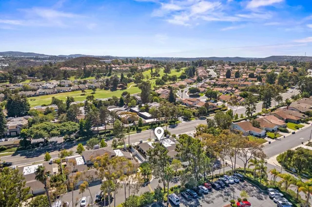 $725,000 | 1065 Brewley Lane, Vista, CA 92081