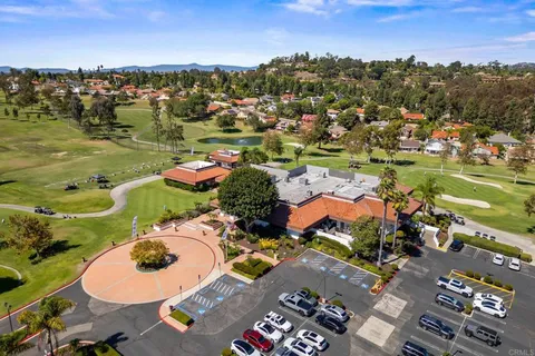 $725,000 | 1065 Brewley Lane, Vista, CA 92081