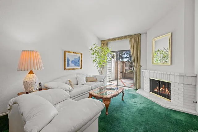 $725,000 | 1065 Brewley Lane, Vista, CA 92081