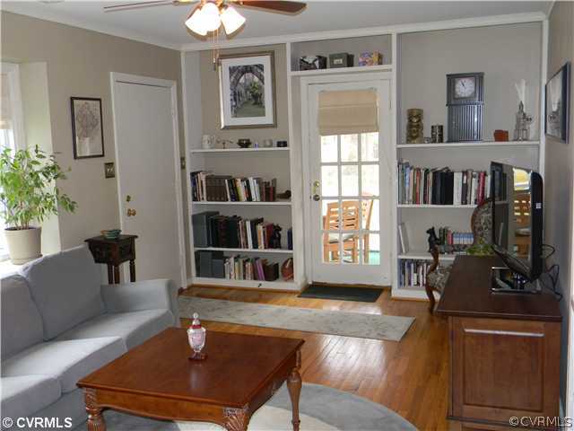 8903 Mapleton Road Henrico, VA 23229 - Photo 5 of 12 Living Room