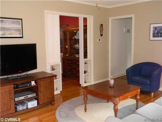 8903 Mapleton Road Henrico, VA 23229 - Photo 6 of 12 Living Room