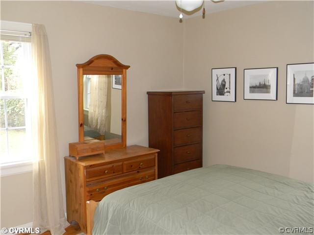 8903 Mapleton Road Henrico, VA 23229 - Photo 8 of 12 Bedroom