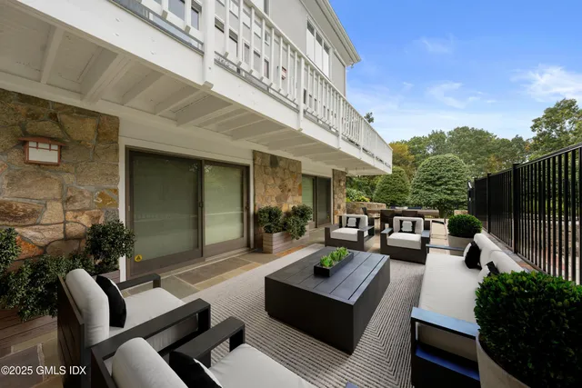 $21,000 | 21 Harkim Road, Greenwich, CT 06831